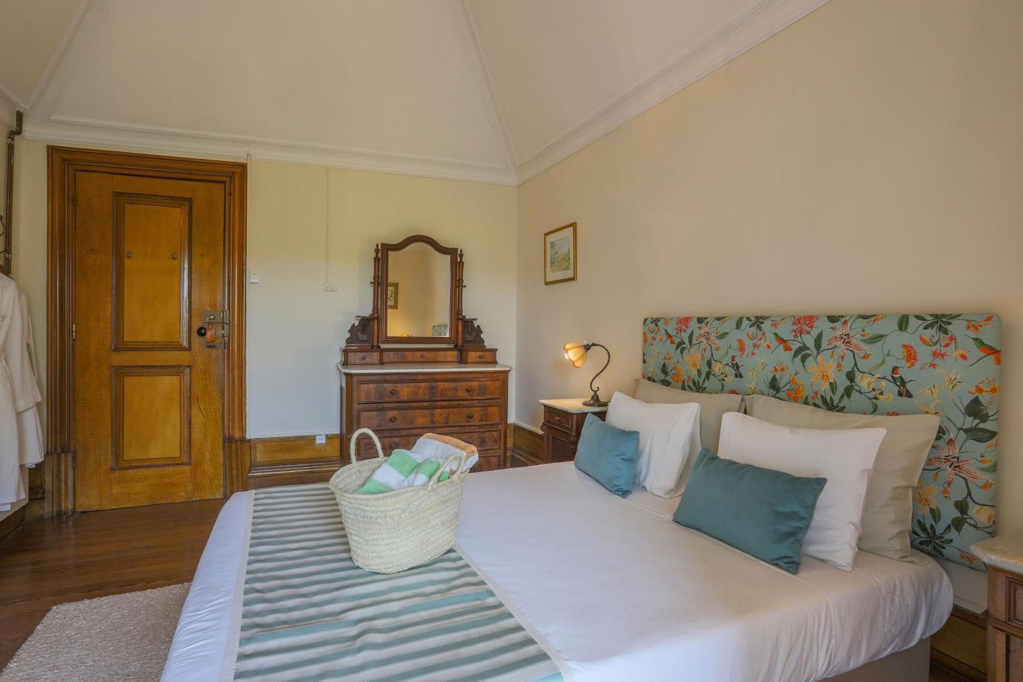 Hotel Outeiro Tuias - Manor House Marco de Canavezes Pokoj fotografie