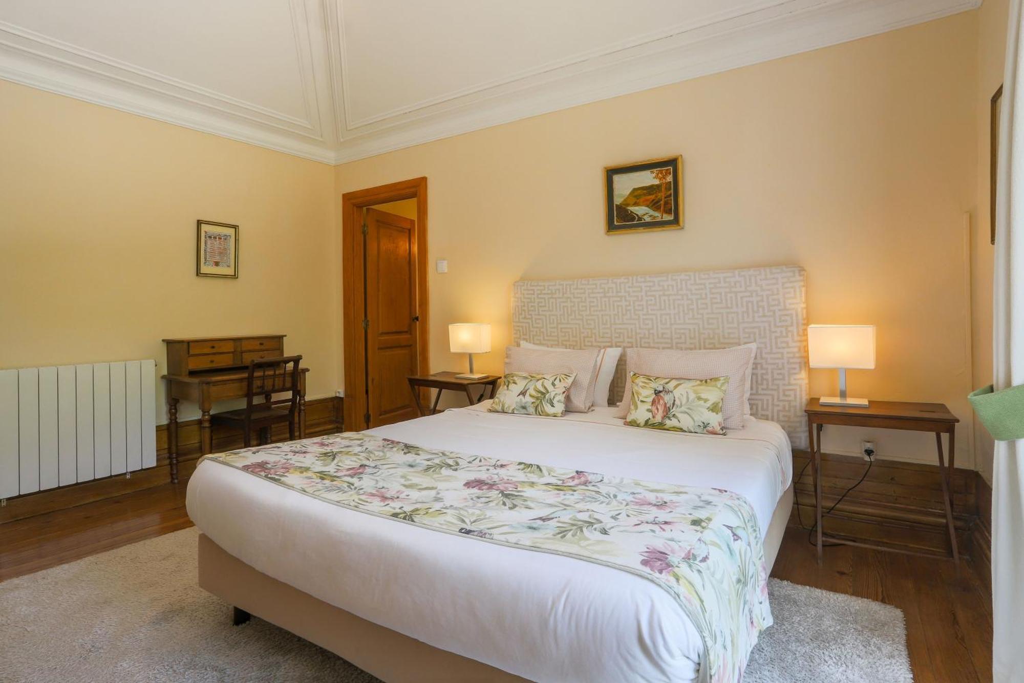Hotel Outeiro Tuias - Manor House Marco de Canavezes Pokoj fotografie